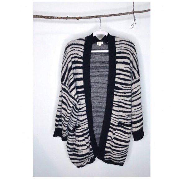 POL Black & White Zebra Pattern Open Cardigan♡ - Picture 11 of 11